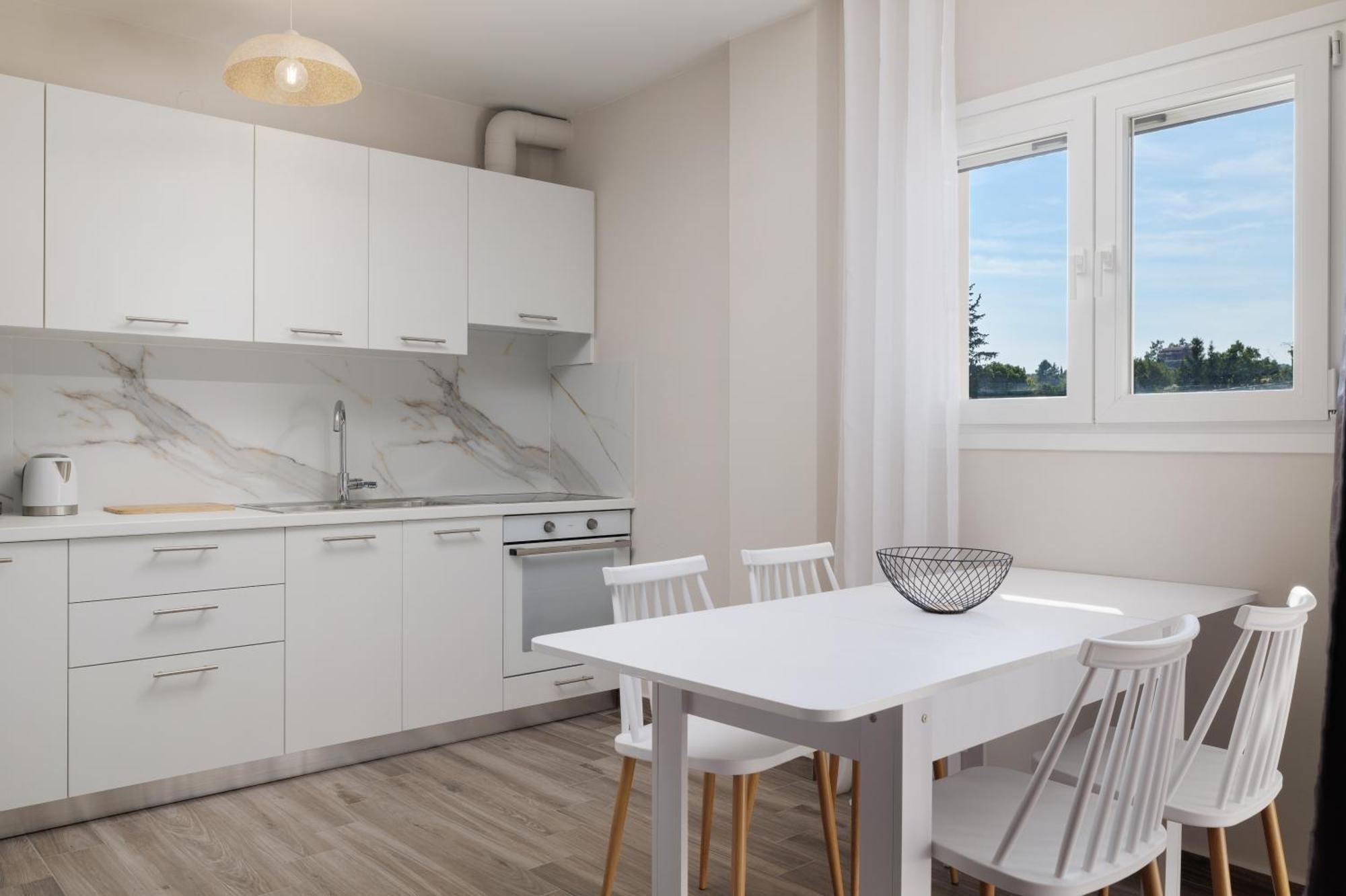 Sundial House Apartment Gouvia Ngoại thất bức ảnh